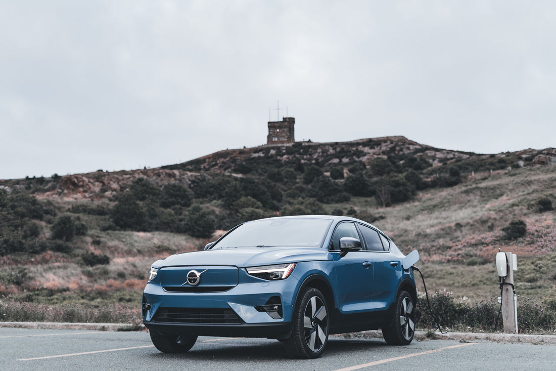 Kaip įkrauti elektromobilį kelionėje po Europą – praktinis gidas
